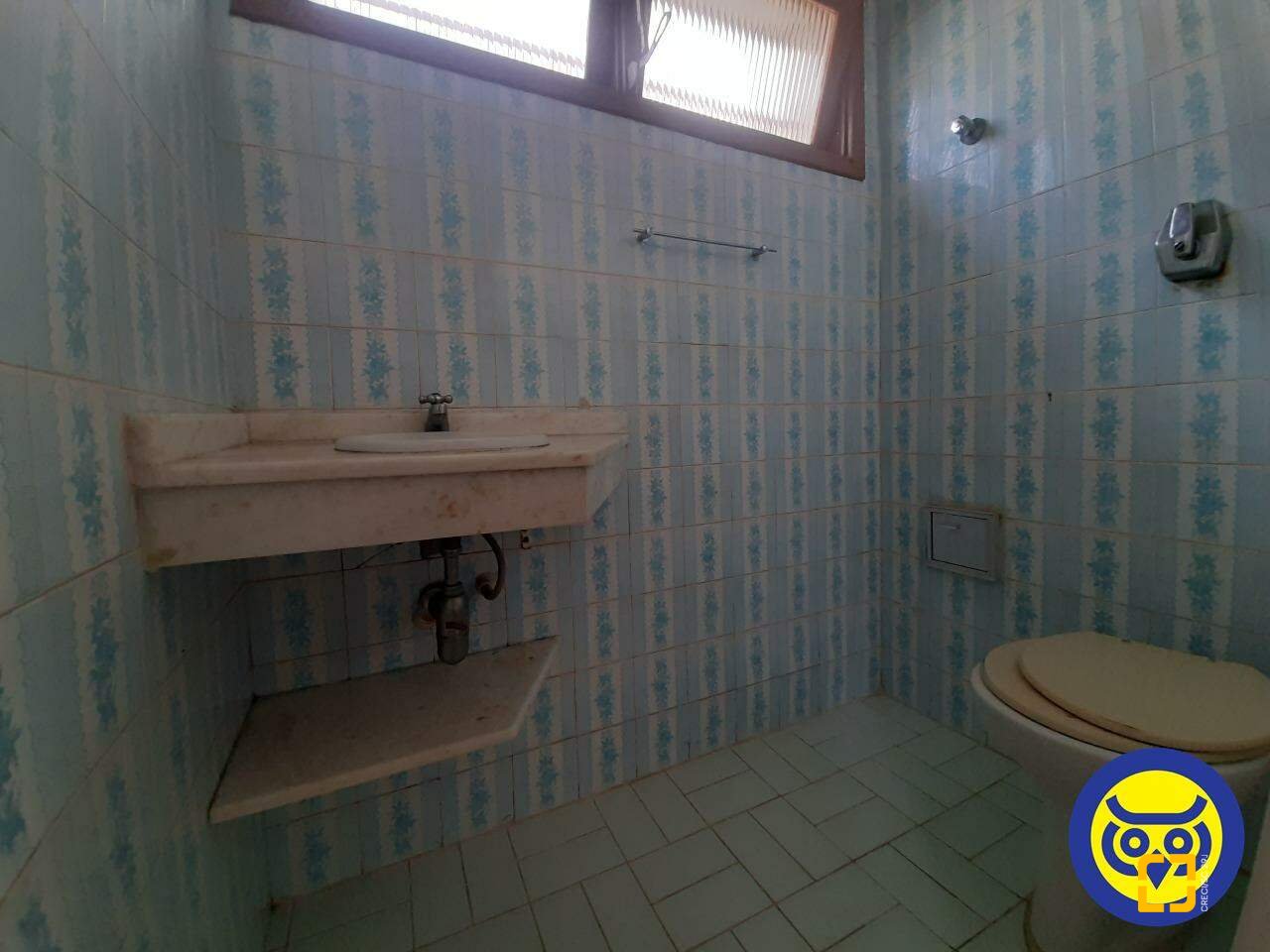 Casa com 185m², 4 quartos, 2 garagens, no bairro Agronômica em Florianópolis