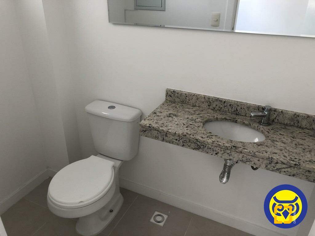 Sala com 35m², 1 garagem, no bairro Itacorubi em Florianópolis
