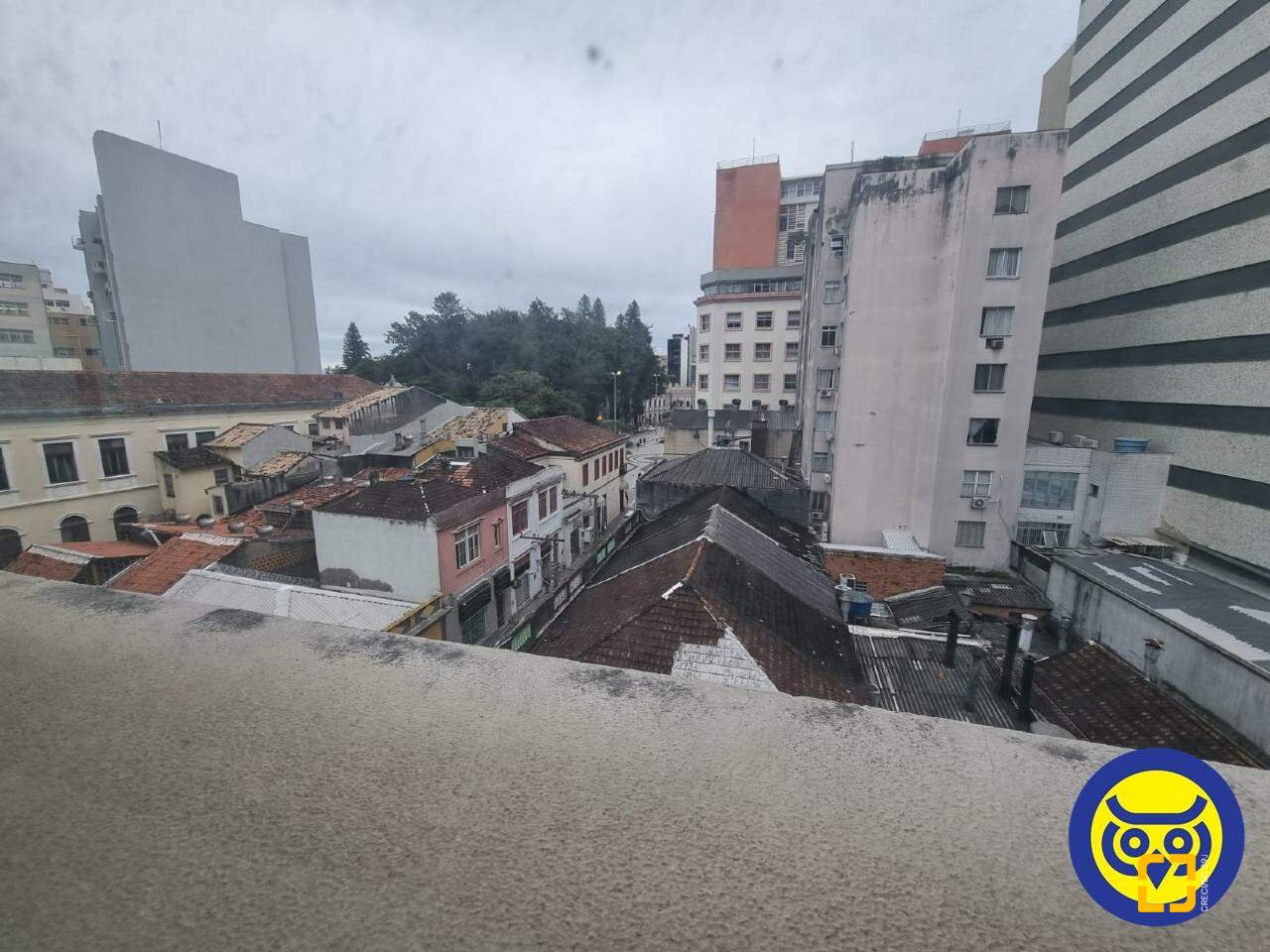 Sala com 42m², 1 garagem, no bairro Centro em Florianópolis