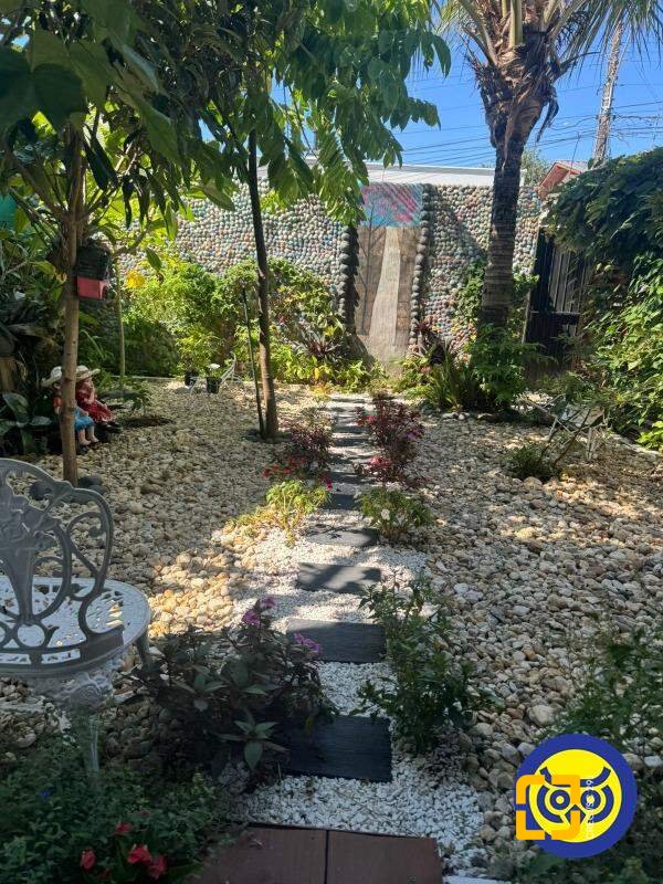 Casa com 289m², 7 quartos (sendo 3 suítes), 2 garagens, no bairro Jardim Atlântico em Florianópolis