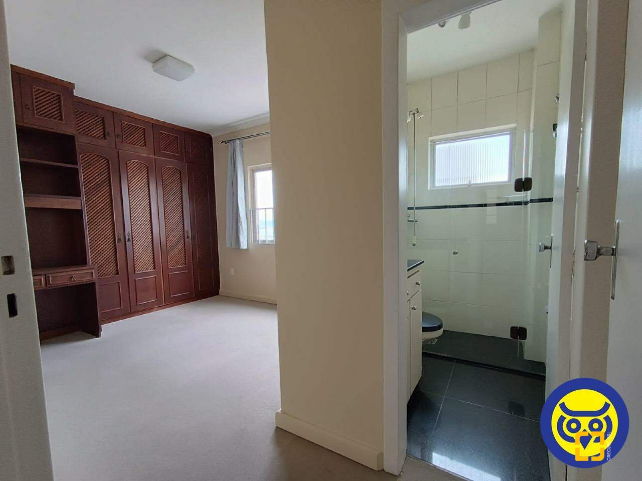 Cobertura com 320m², 4 quartos (sendo 4 suítes), 4 garagens, no bairro Centro em Florianópolis