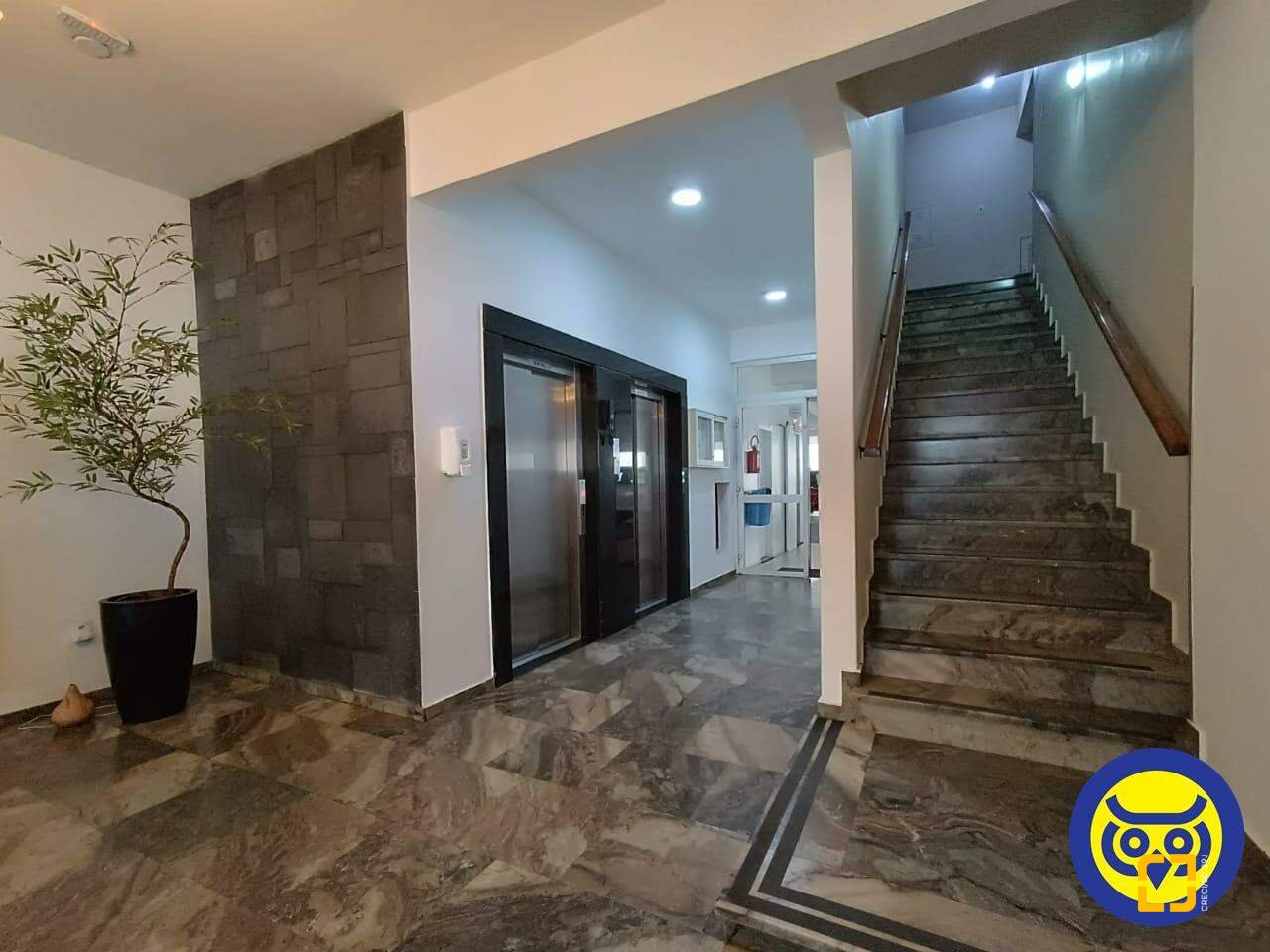 Cobertura com 320m², 4 quartos (sendo 4 suítes), 4 garagens, no bairro Centro em Florianópolis