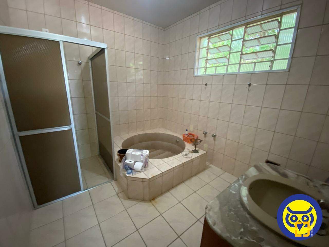 Casa com 178m², 4 quartos (sendo 1 suíte), 2 garagens, no bairro Agronômica em Florianópolis