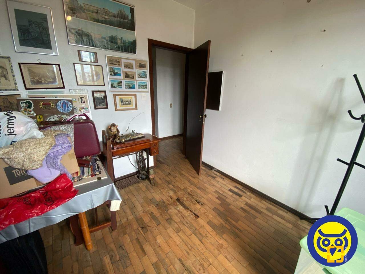 Casa com 178m², 4 quartos (sendo 1 suíte), 2 garagens, no bairro Agronômica em Florianópolis