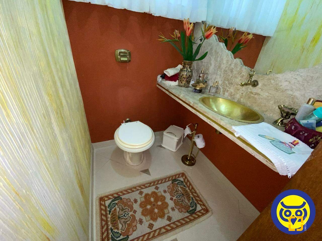 Casa com 163m², 4 quartos (sendo 1 suíte), 1 garagem, no bairro Agronômica em Florianópolis