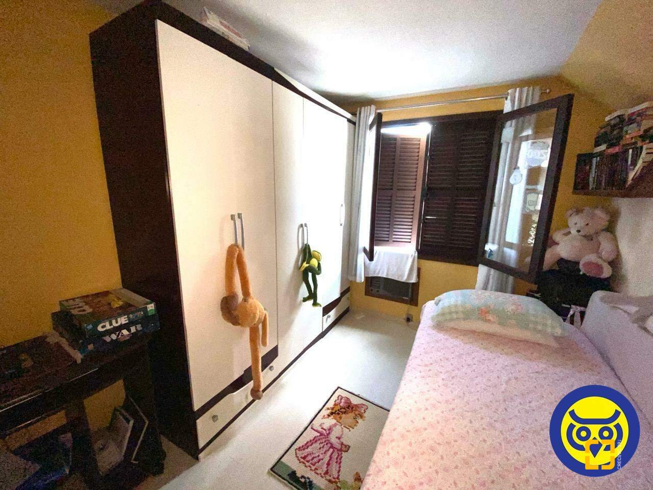 Casa com 163m², 4 quartos (sendo 1 suíte), 1 garagem, no bairro Agronômica em Florianópolis