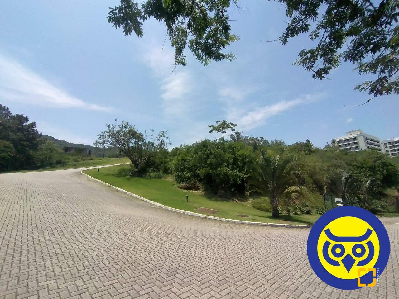 Terreno com 495m², no bairro Itacorubi em Florianópolis