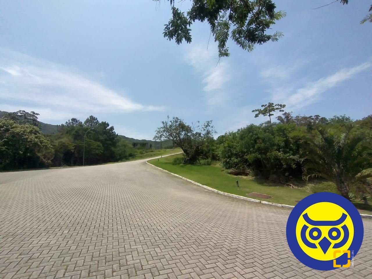Terreno com 495m², no bairro Itacorubi em Florianópolis