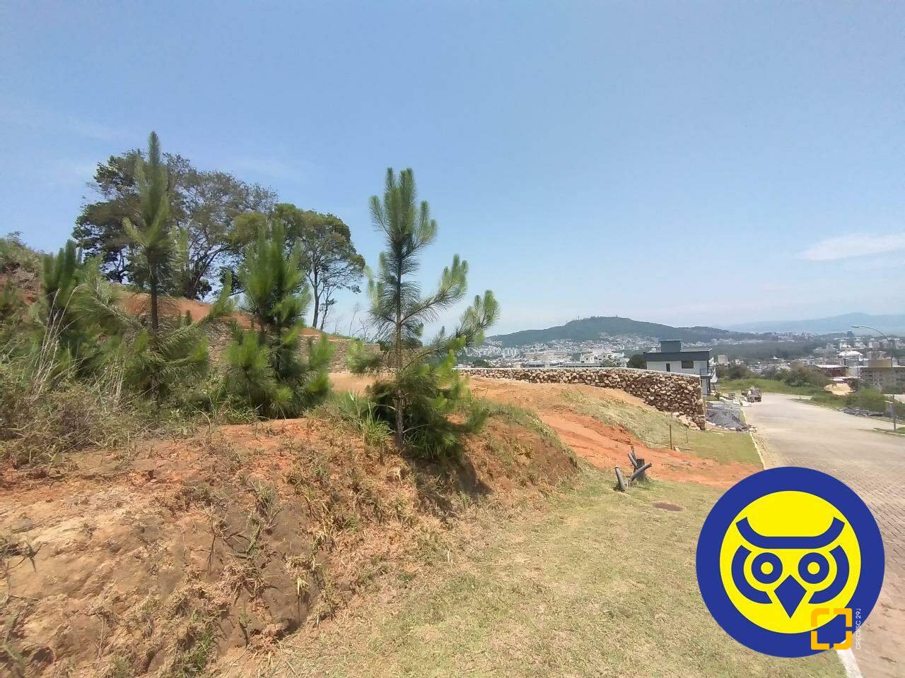 Terreno com 495m², no bairro Itacorubi em Florianópolis