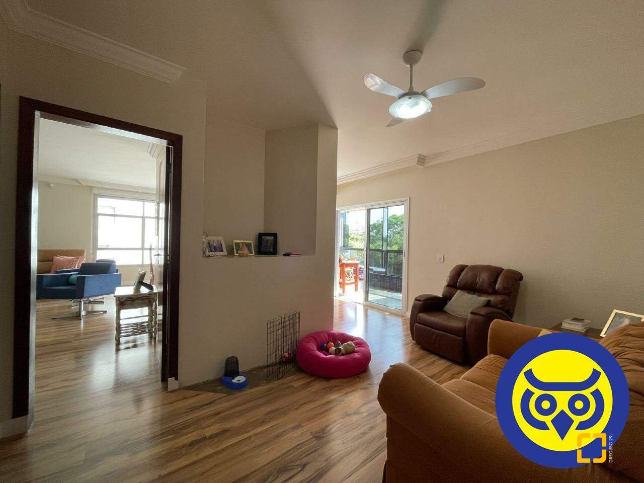 Apartamento com 209m², 4 quartos (sendo 1 suíte), 2 garagens, no bairro Itacorubi em Florianópolis