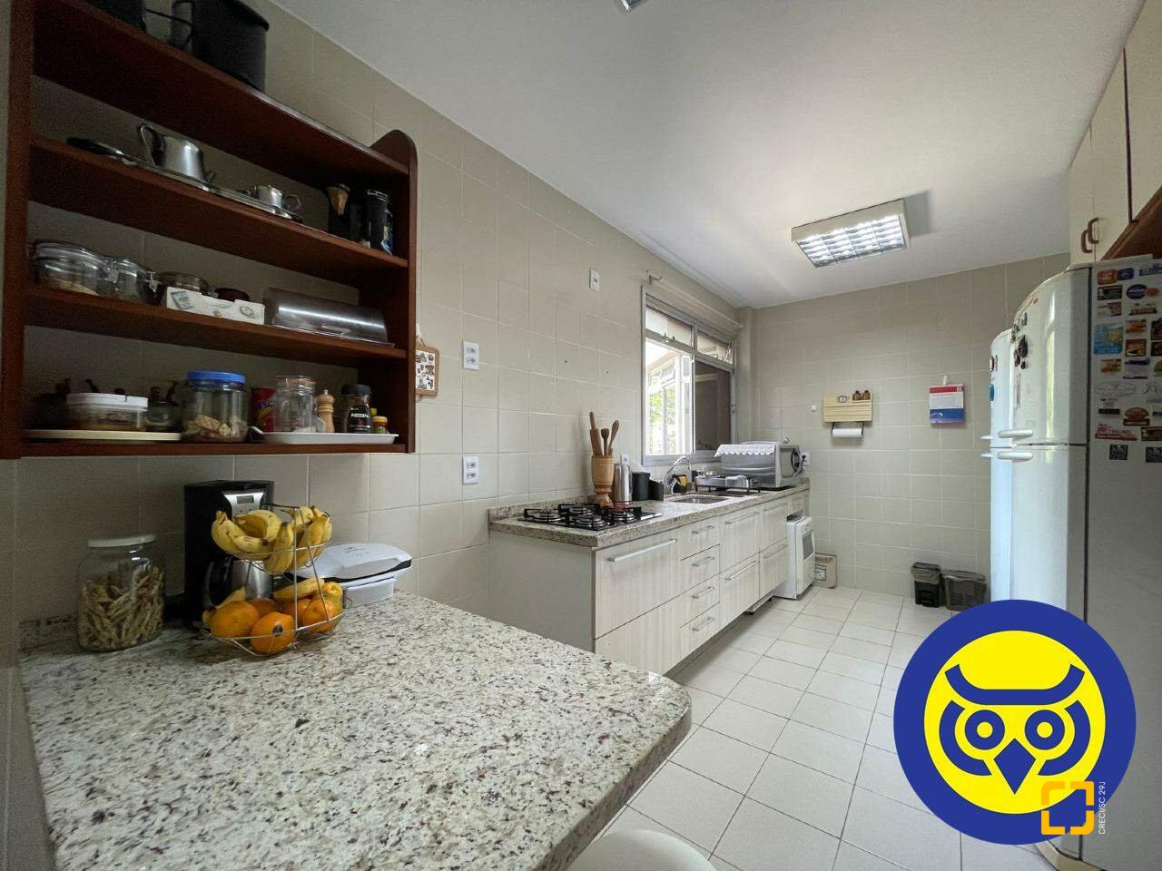 Apartamento com 209m², 4 quartos (sendo 1 suíte), 2 garagens, no bairro Itacorubi em Florianópolis