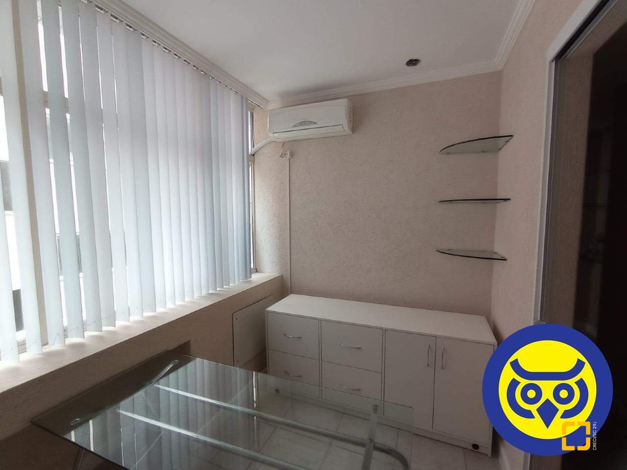 Sala com 42m², 1 garagem, no bairro Centro em Florianópolis