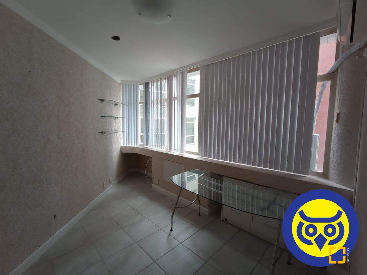 Sala com 42m², 1 garagem, no bairro Centro em Florianópolis