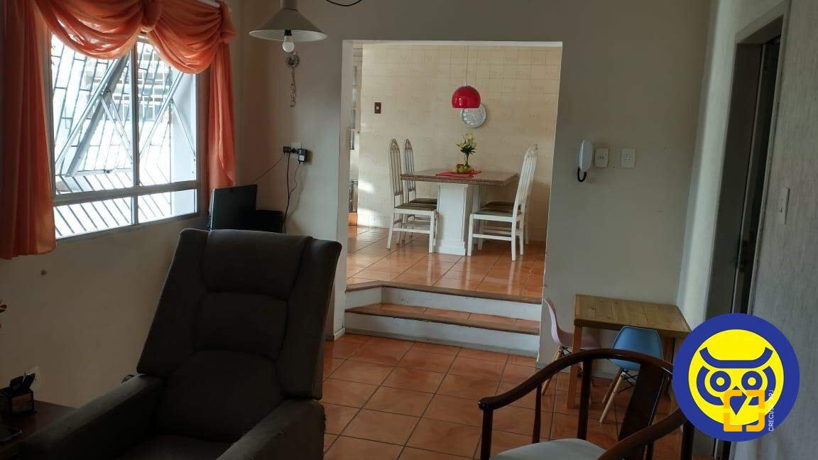 Casa com 280m², 5 quartos (sendo 2 suítes), 1 garagem, no bairro Itaguaçu em Florianópolis