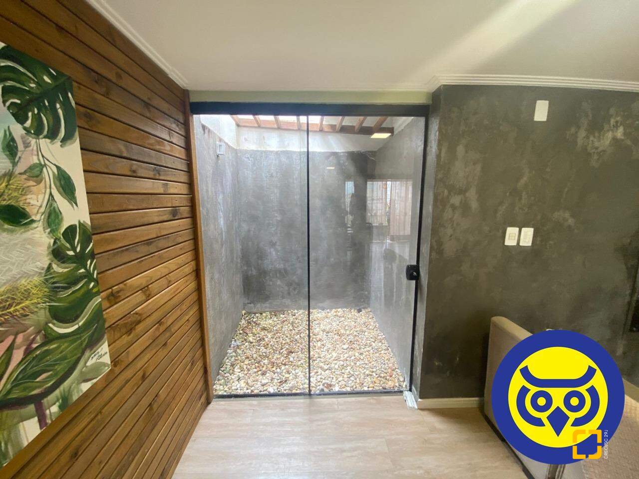 Casa com 280m², 5 quartos (sendo 2 suítes), 1 garagem, no bairro Itaguaçu em Florianópolis