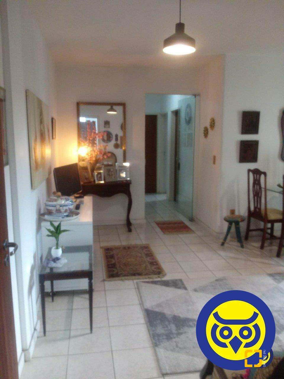 Apartamento com 81m², 3 quartos, 1 garagem, no bairro Coqueiros em Florianópolis
