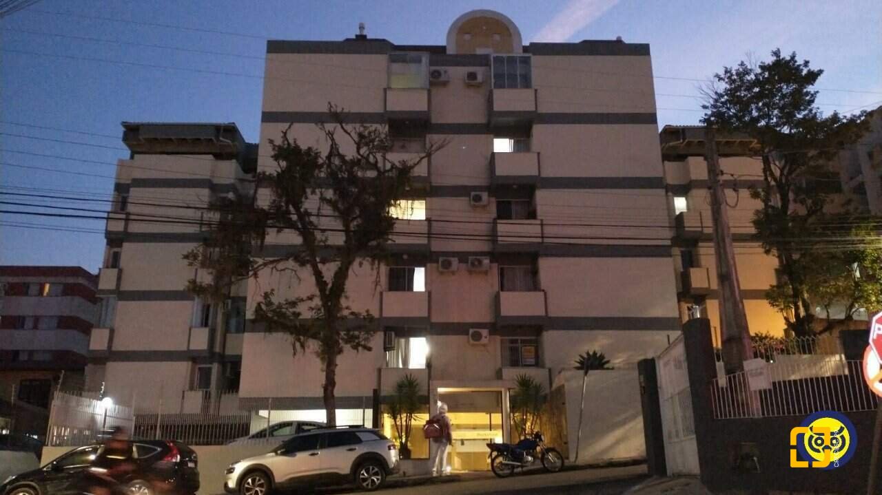 Apartamento com 81m², 3 quartos, 1 garagem, no bairro Coqueiros em Florianópolis
