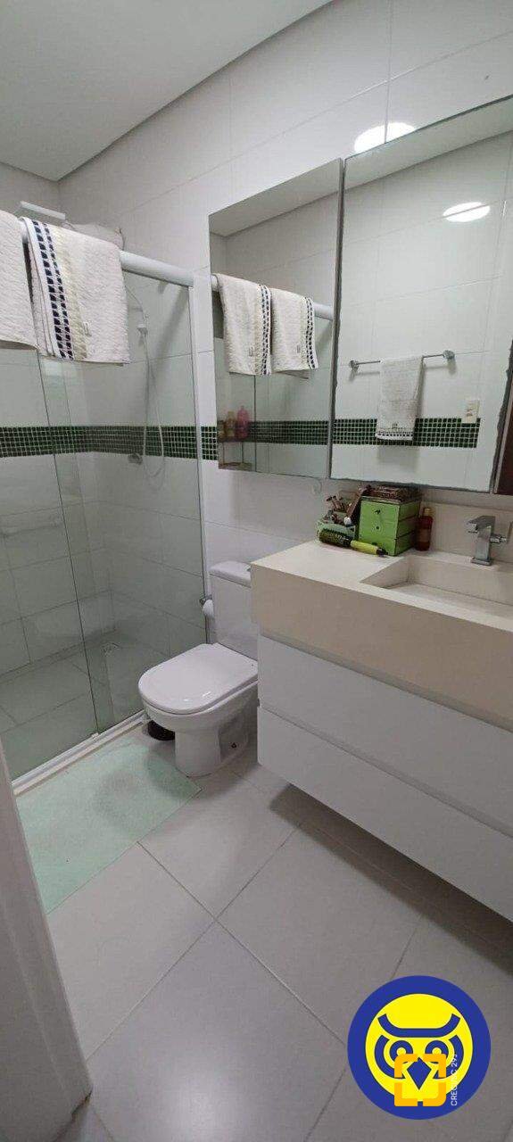 Casa com 360m², 5 quartos (sendo 2 suítes), 2 garagens, no bairro Vargem Grande em Florianópolis