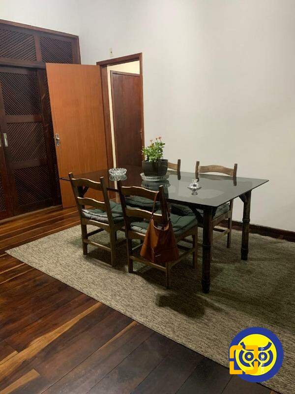 Casa com 257m², 4 quartos (sendo 1 suíte), 1 garagem, no bairro Itaguaçu em Florianópolis