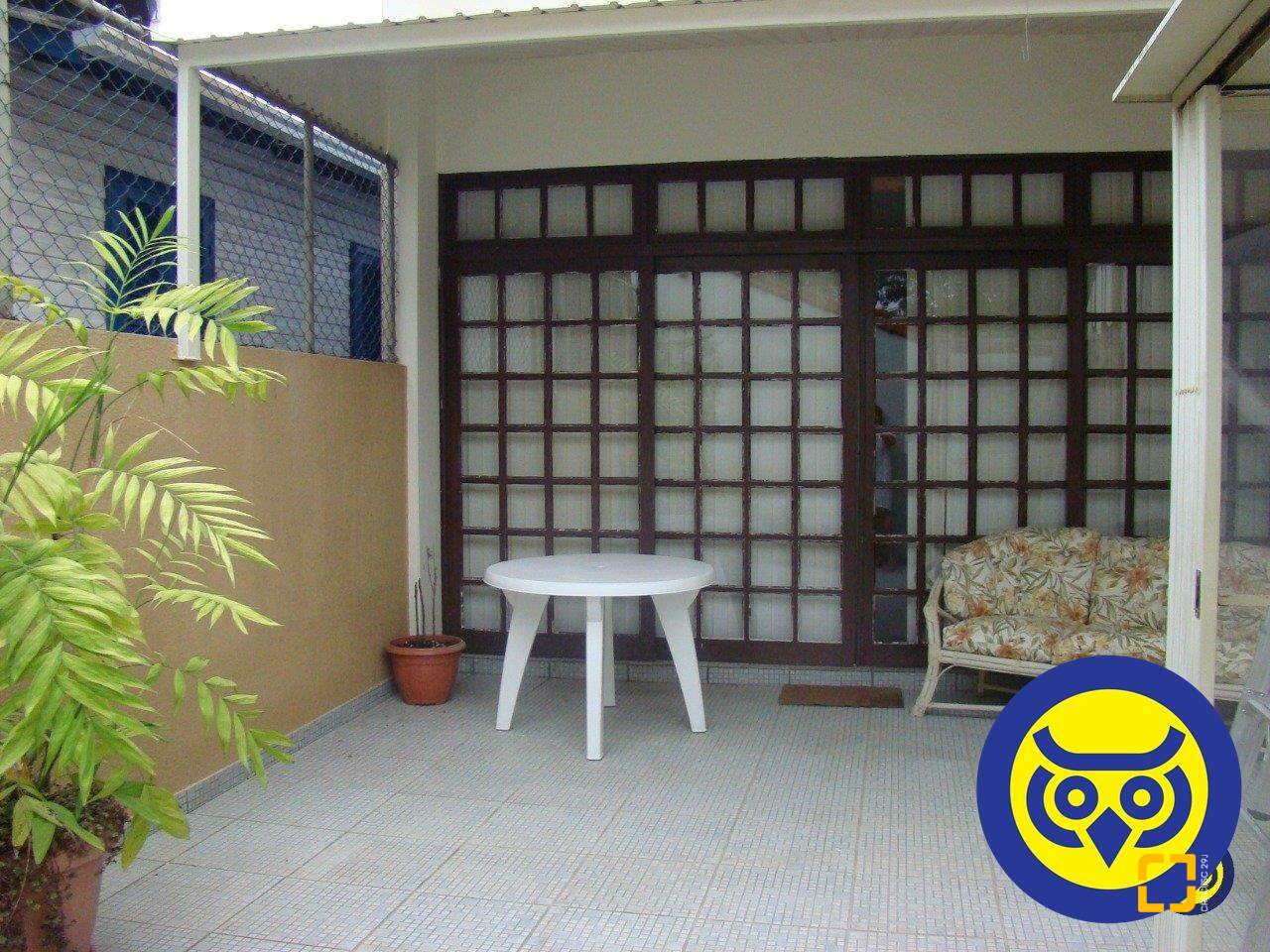 Casa com 257m², 4 quartos (sendo 1 suíte), 1 garagem, no bairro Itaguaçu em Florianópolis