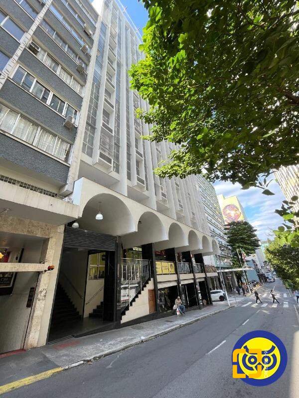 Sala com 83m², 1 garagem, no bairro Centro em Florianópolis