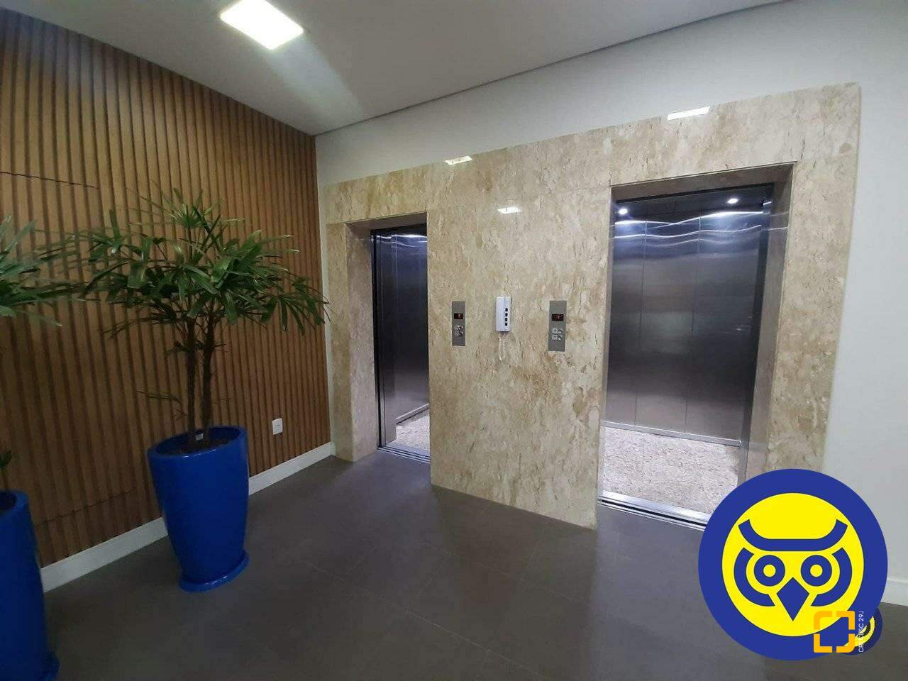 Sala com 32m², no bairro Centro em Florianópolis