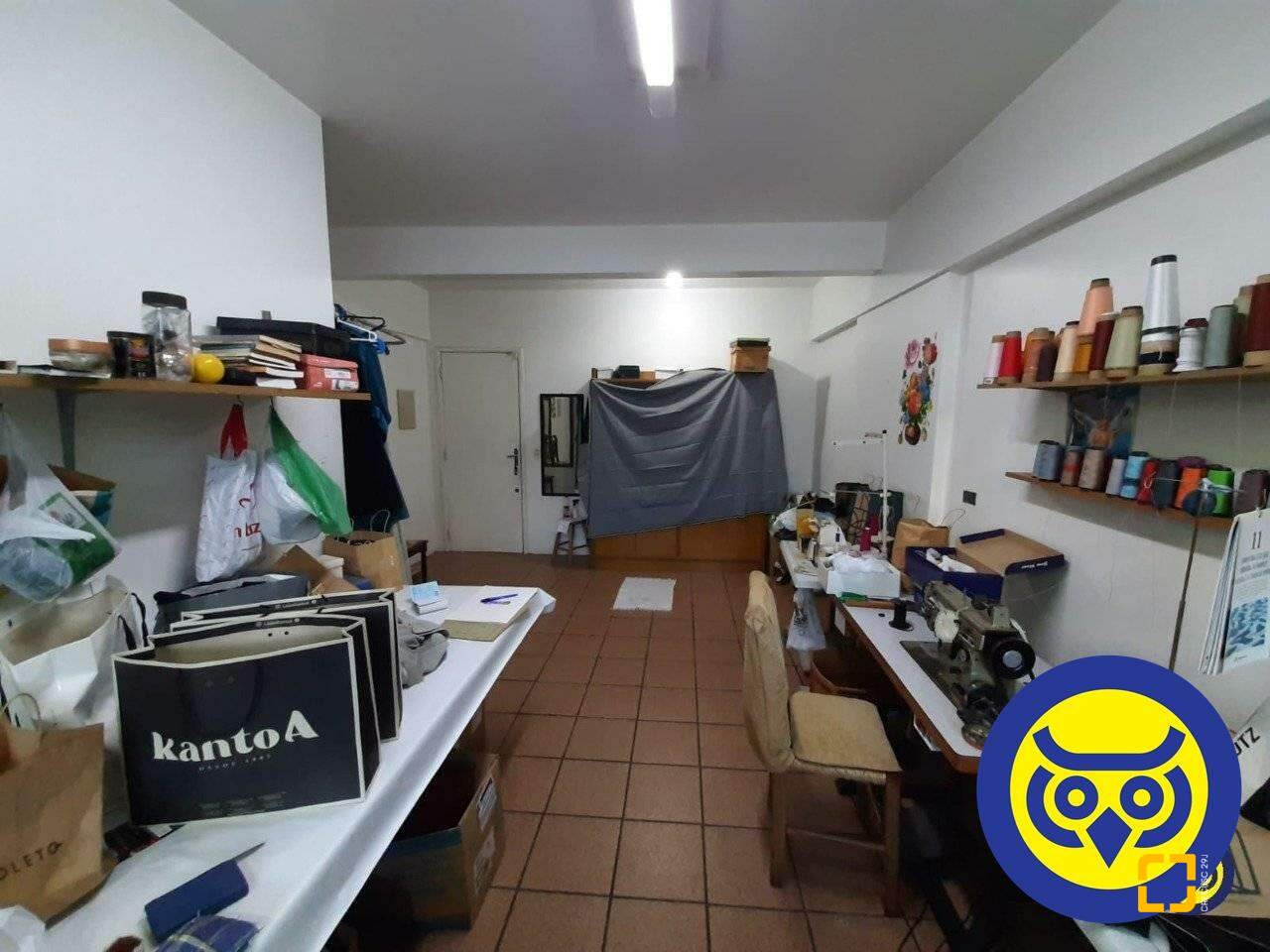 Sala com 32m², no bairro Centro em Florianópolis