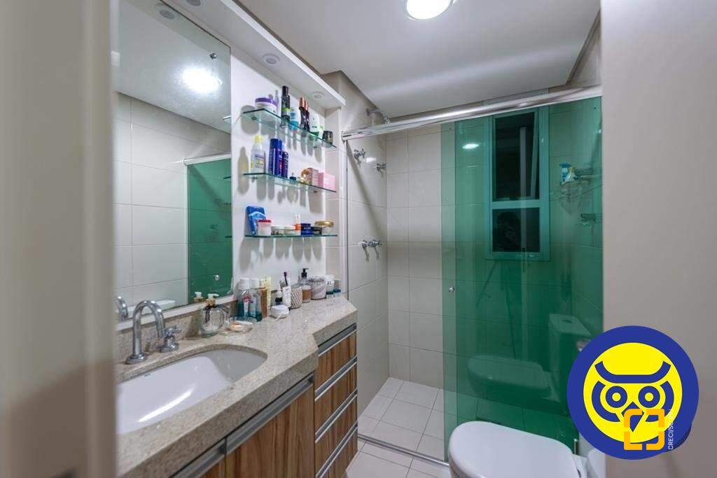 Cobertura com 265m², 6 quartos (sendo 3 suítes), 2 garagens, no bairro Cachoeira do Bom Jesus em Florianópolis