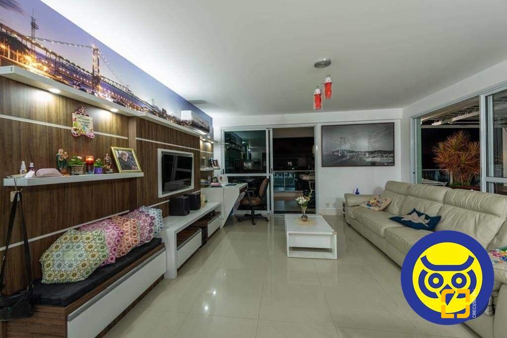 Cobertura com 265m², 3 quartos (sendo 3 suítes), 2 garagens, no bairro Cachoeira do Bom Jesus em Florianópolis
