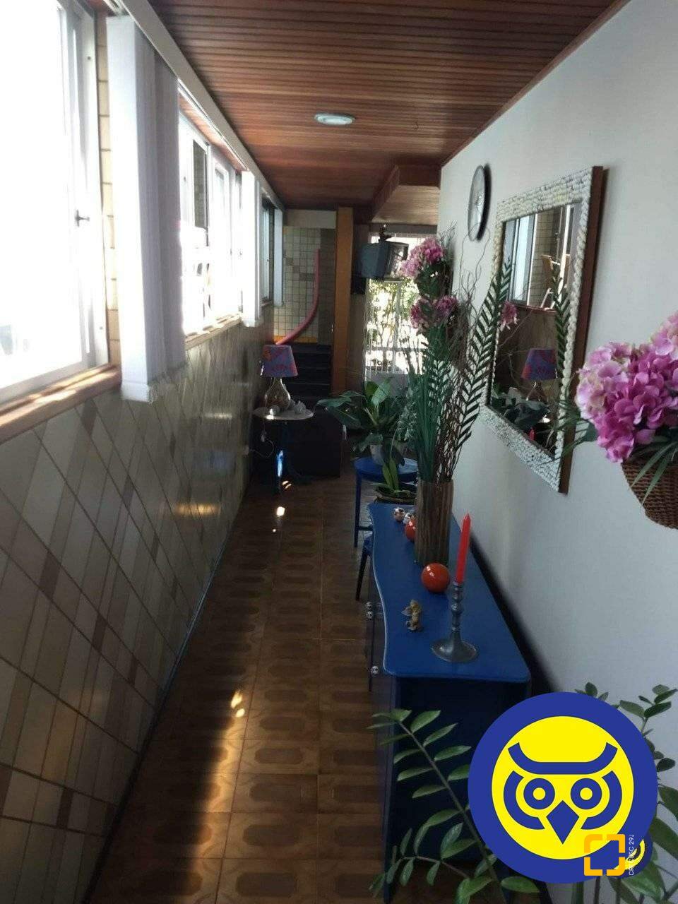 Cobertura com 360m², 5 quartos (sendo 3 suítes), 3 garagens, no bairro Centro em Florianópolis