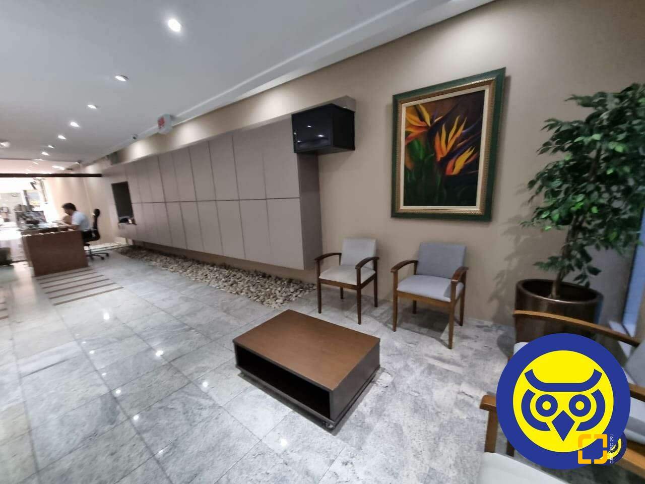 Sala com 30m², 2 garagens, no bairro Centro em Florianópolis