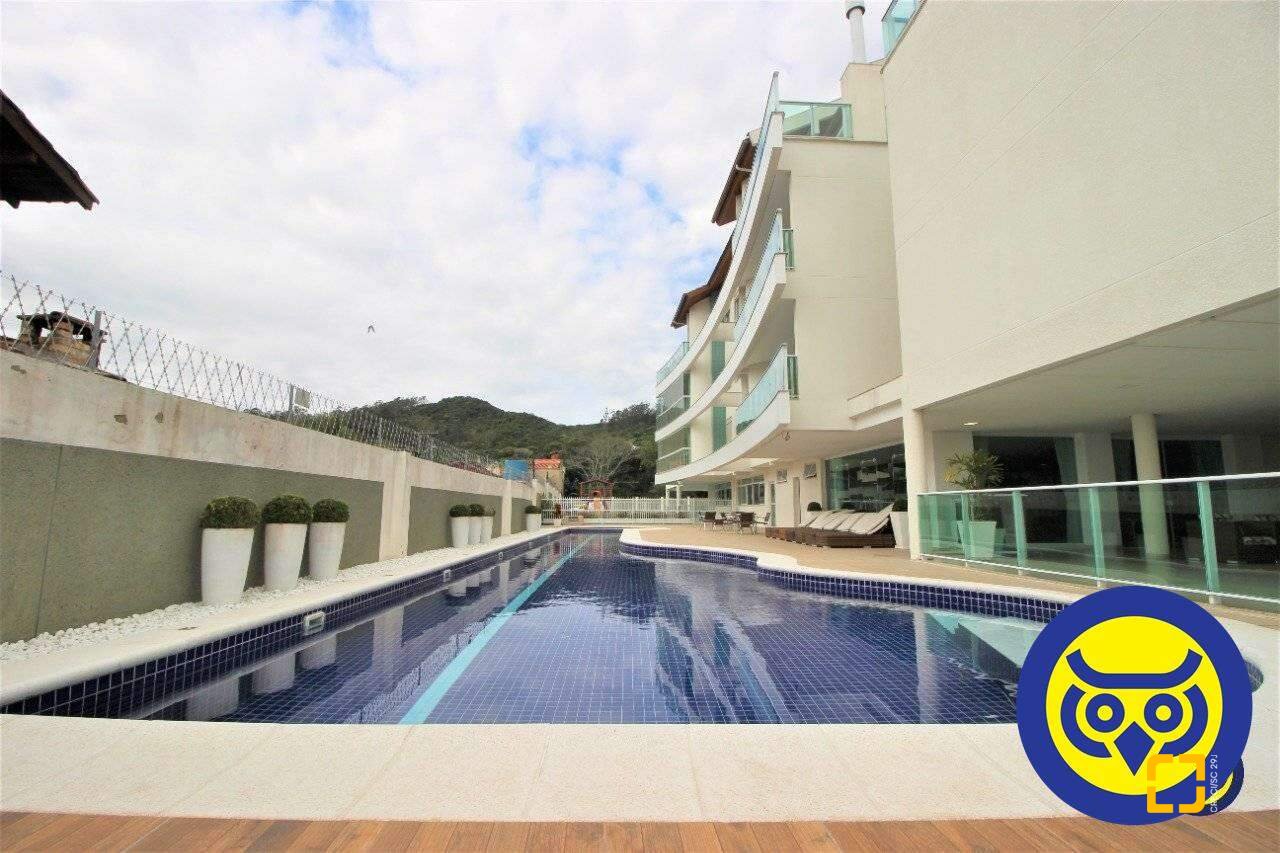 Apartamento com 168m², 7 quartos (sendo 3 suítes), 2 garagens, no bairro Cacupé em Florianópolis