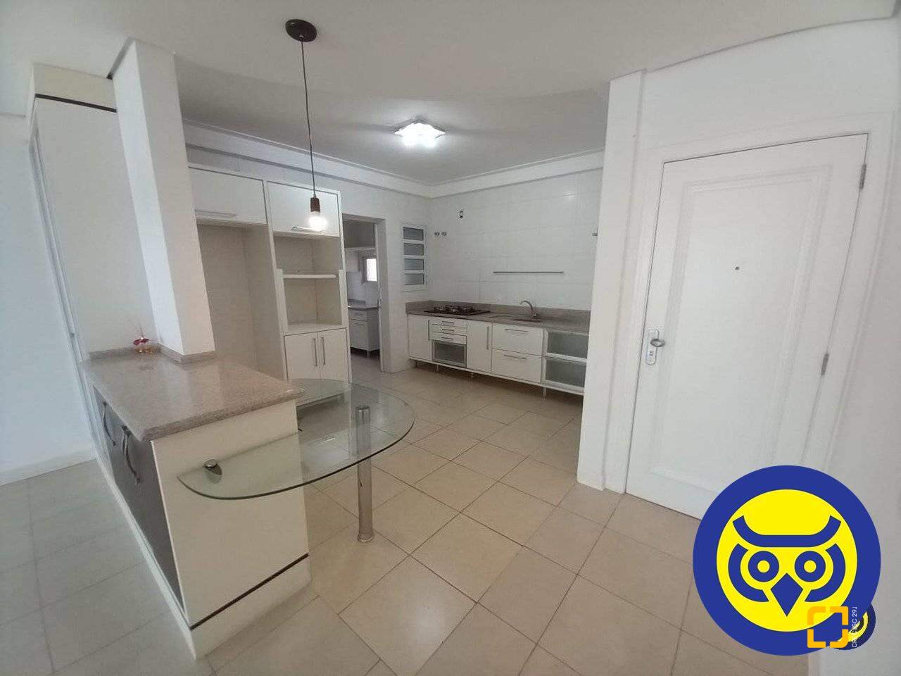 Apartamento com 156m², 6 quartos (sendo 3 suítes), 2 garagens, no bairro João Paulo em Florianópolis