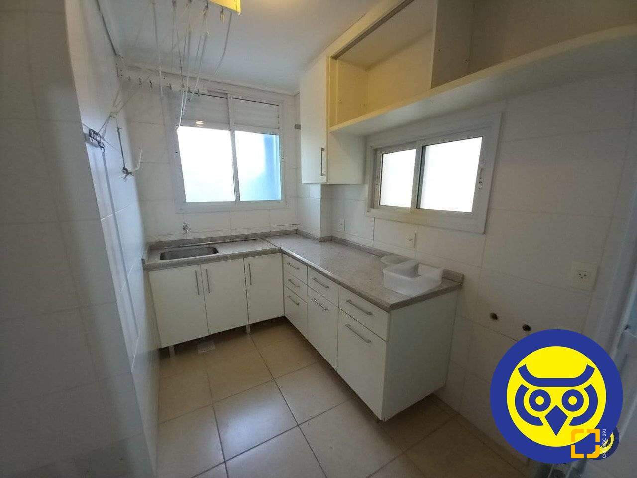 Apartamento com 156m², 6 quartos (sendo 3 suítes), 2 garagens, no bairro João Paulo em Florianópolis