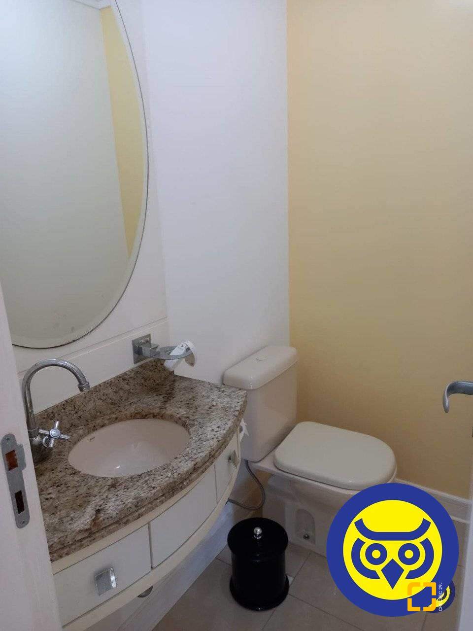 Apartamento com 156m², 6 quartos (sendo 3 suítes), 2 garagens, no bairro João Paulo em Florianópolis