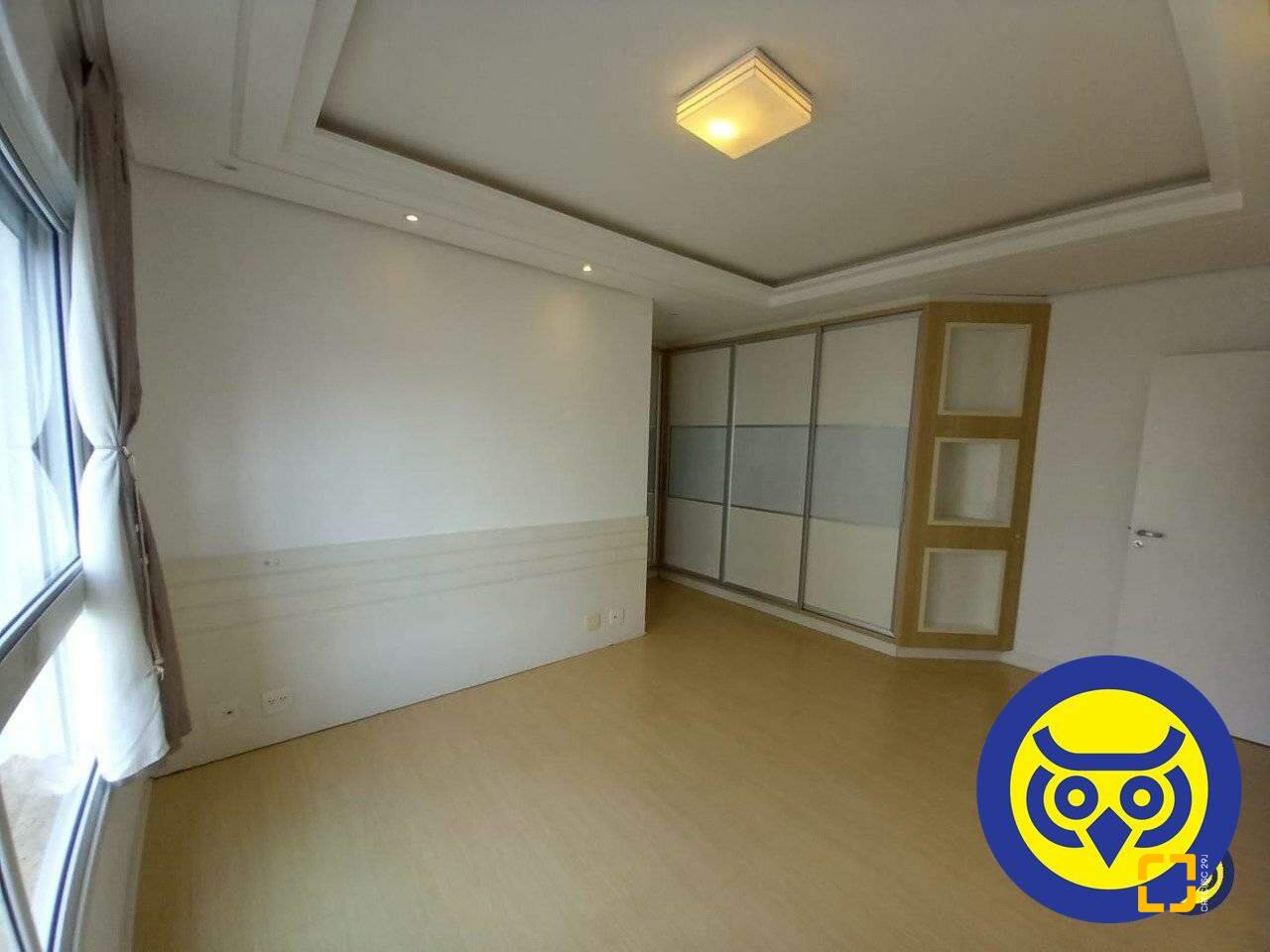 Apartamento com 156m², 6 quartos (sendo 3 suítes), 2 garagens, no bairro João Paulo em Florianópolis