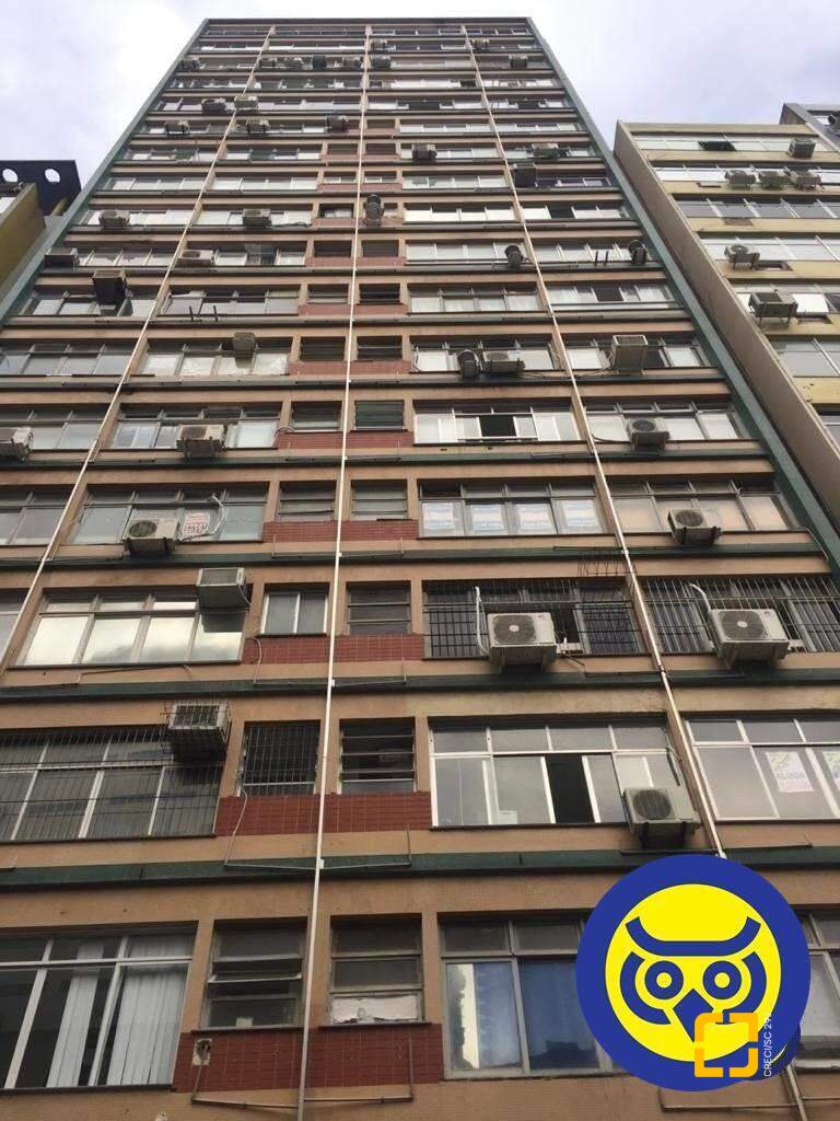 Sala com 34m², no bairro Centro em Florianópolis