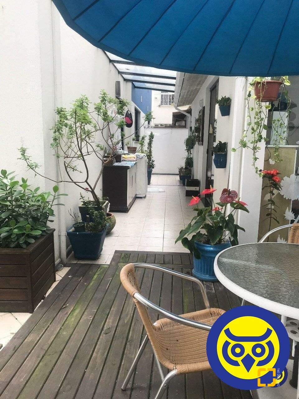 Apartamento com 274m², 4 quartos (sendo 1 suíte), 1 garagem, no bairro Centro em Florianópolis