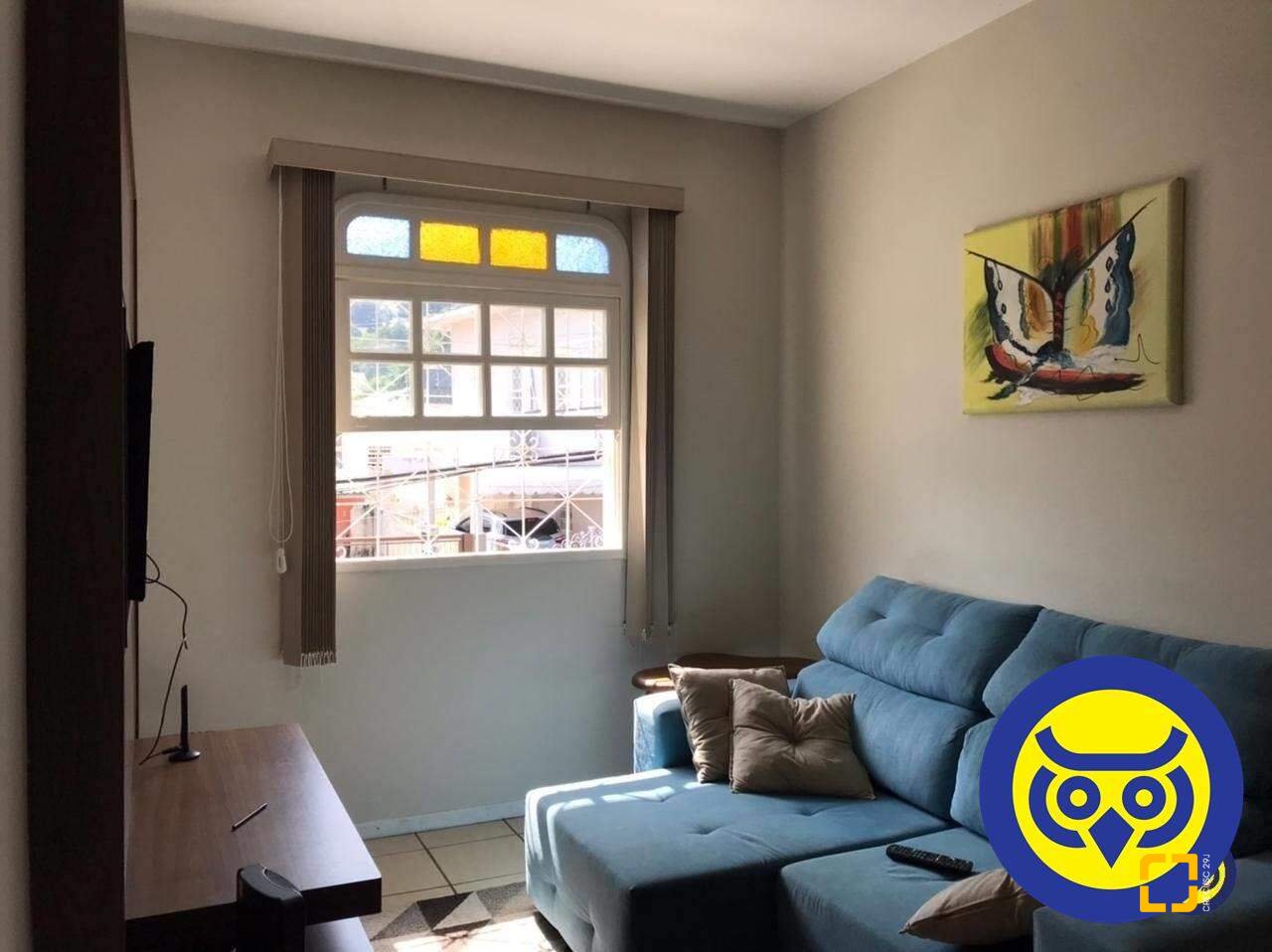 Casa com 191m², 5 quartos (sendo 1 suíte), 2 garagens, no bairro Centro em Florianópolis