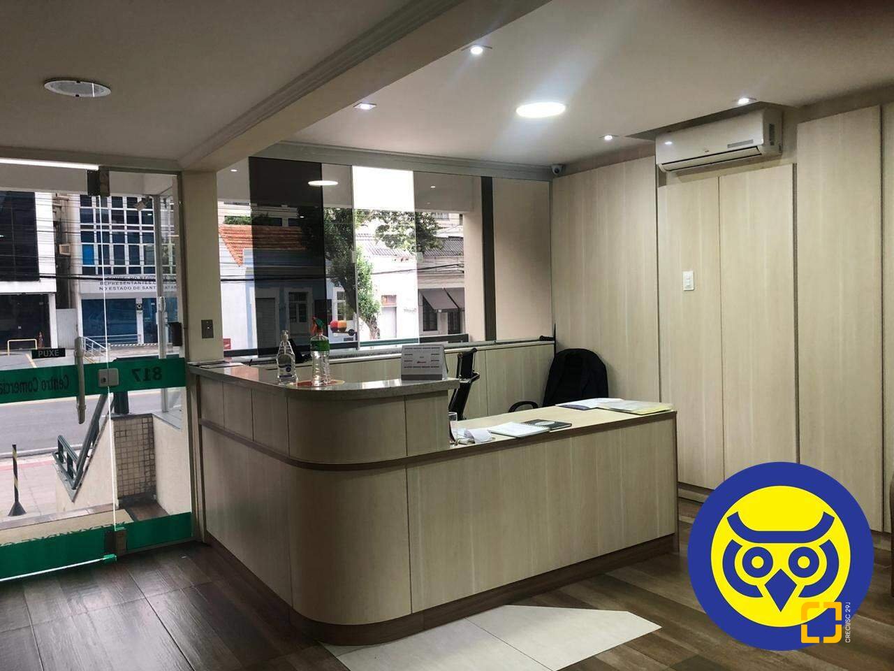 Sala com 24m², 1 garagem, no bairro Centro em Florianópolis