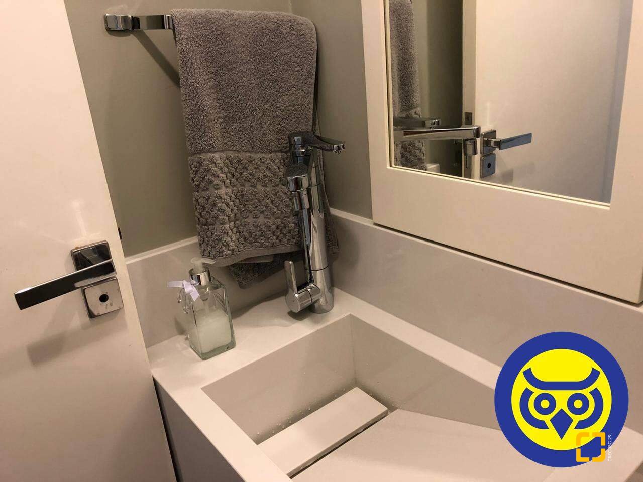 Sala com 24m², 1 garagem, no bairro Centro em Florianópolis