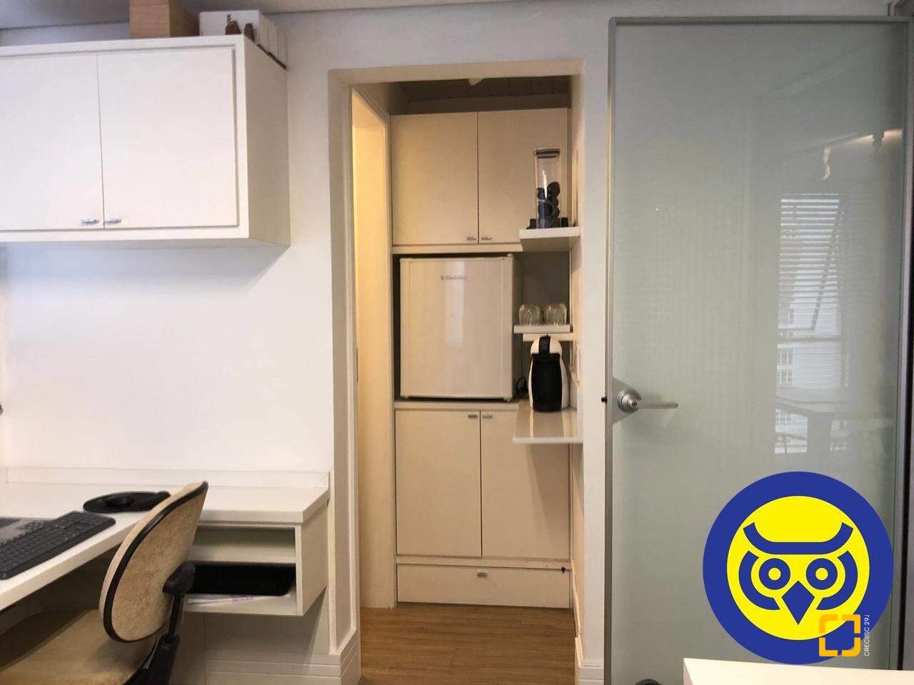 Sala com 24m², 1 garagem, no bairro Centro em Florianópolis