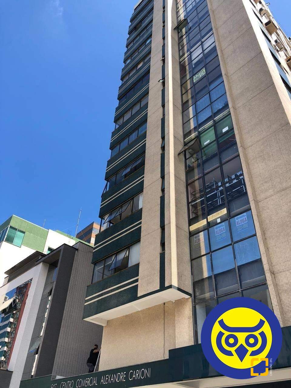 Sala com 24m², 1 garagem, no bairro Centro em Florianópolis