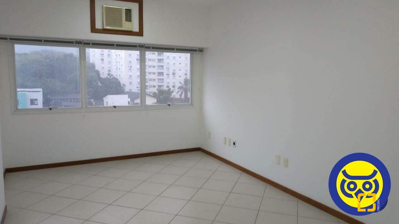 Sala com 23m², 1 garagem, no bairro Trindade em Florianópolis