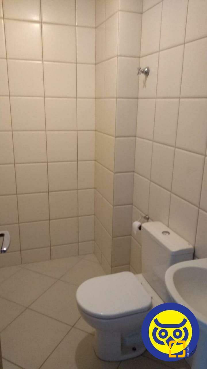 Sala com 23m², 1 garagem, no bairro Trindade em Florianópolis