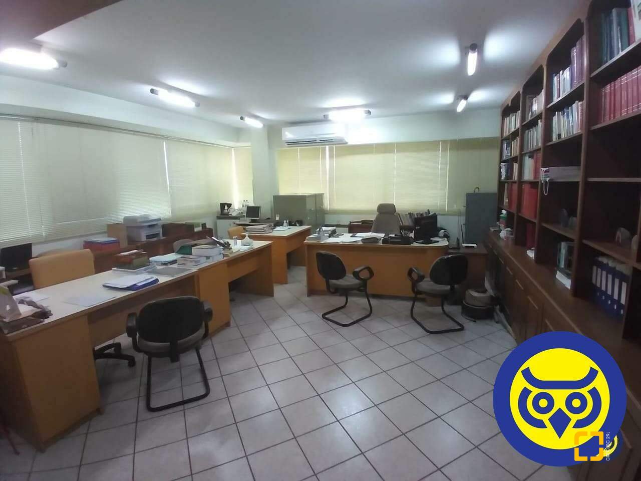 Sala com 49m², no bairro Centro em Florianópolis