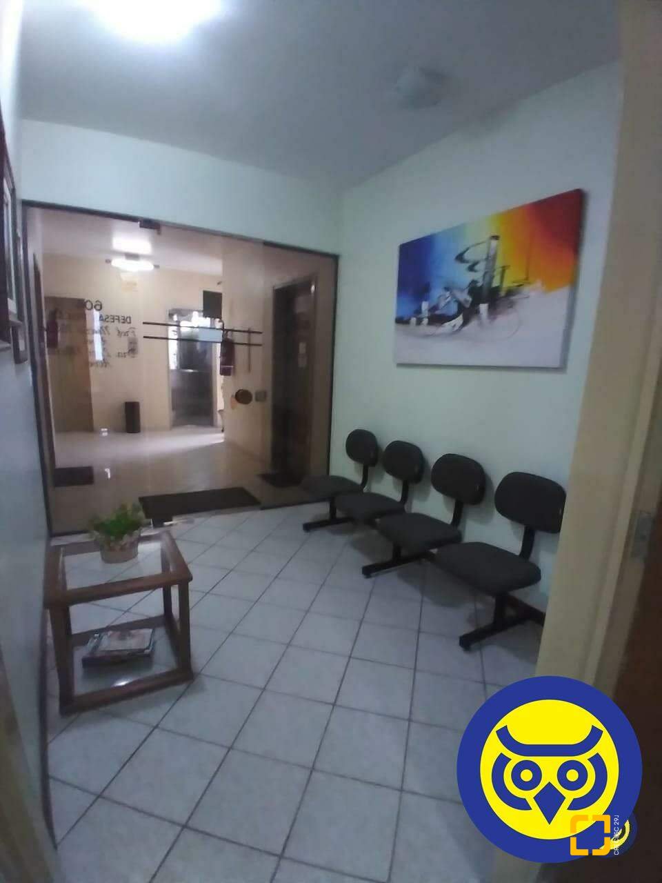 Sala com 49m², no bairro Centro em Florianópolis