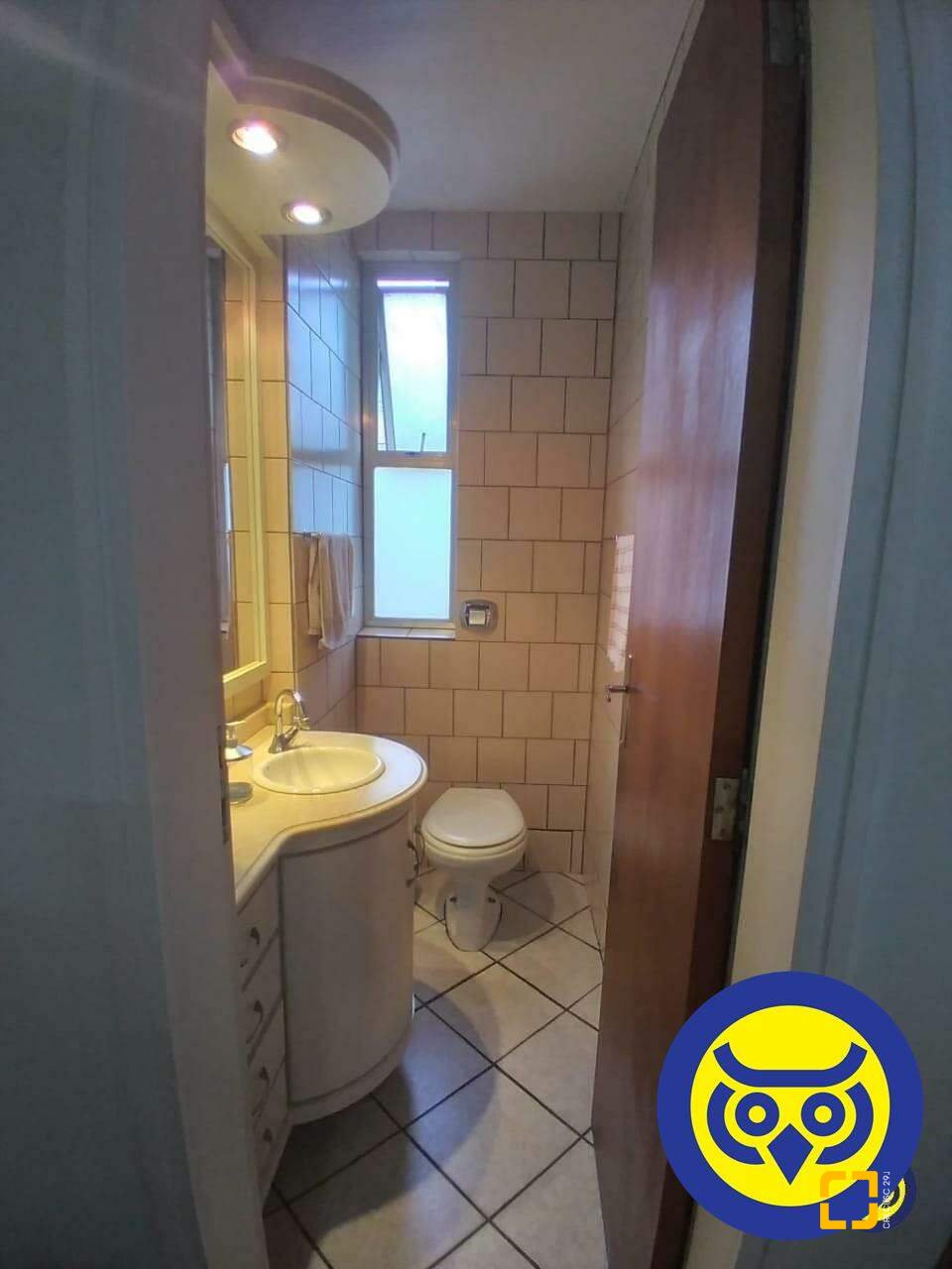 Sala com 49m², no bairro Centro em Florianópolis