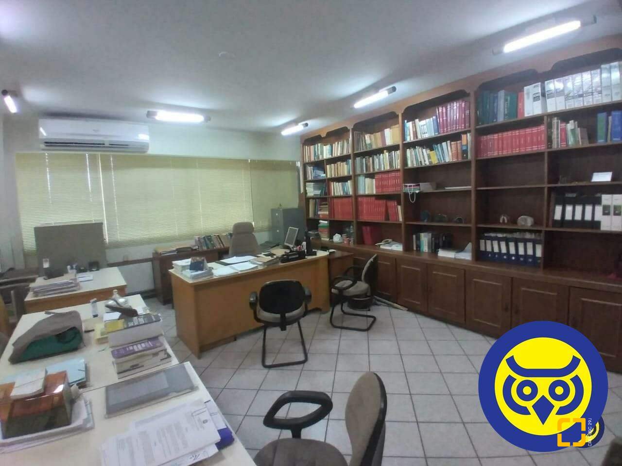 Sala com 49m², no bairro Centro em Florianópolis
