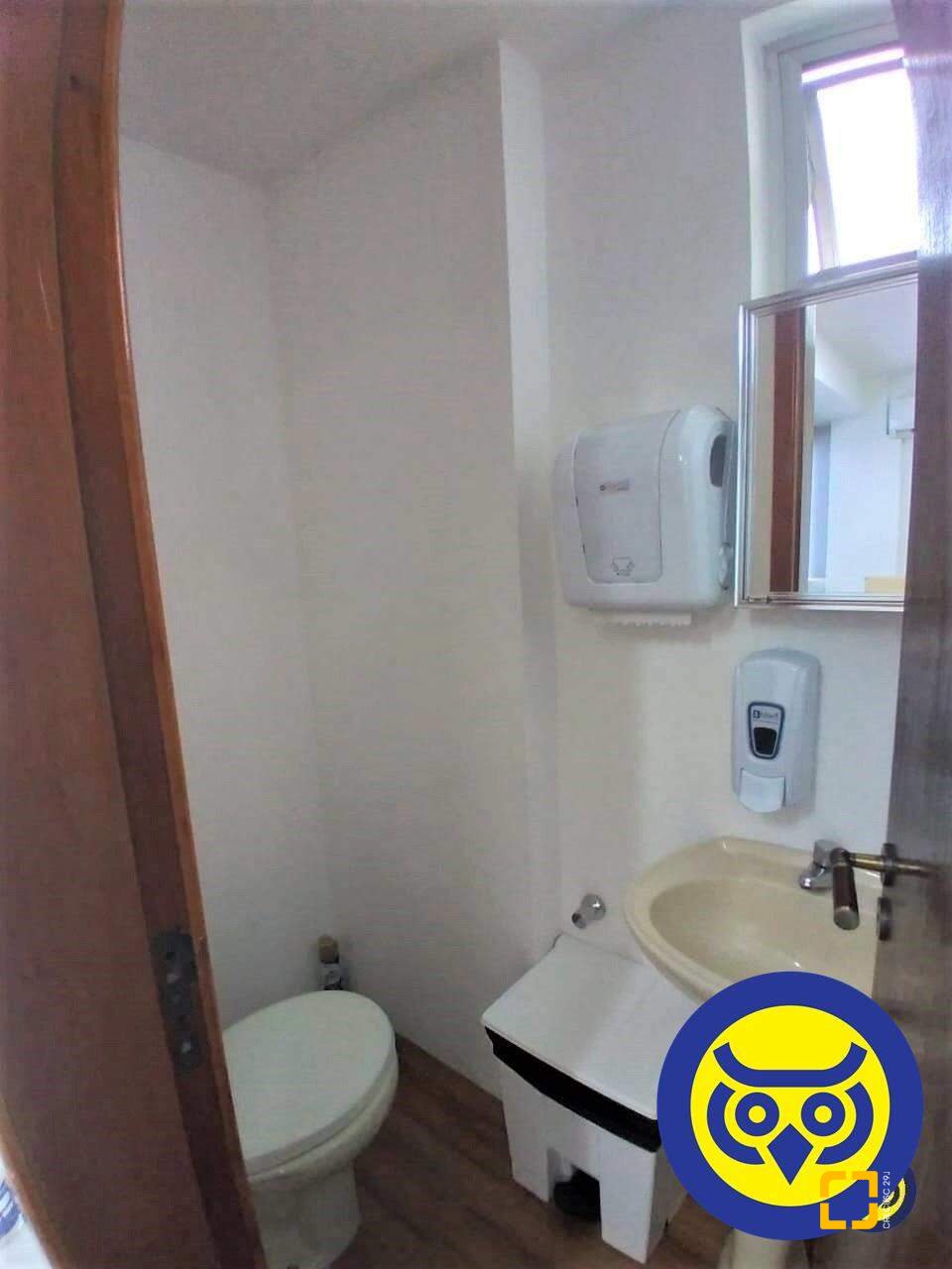 Sala com 36m², no bairro Centro em Florianópolis